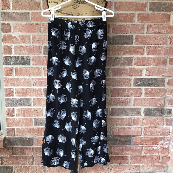 Soft Surroundings Pants - Soft Surroundings Newport Beach Pants Palm Print